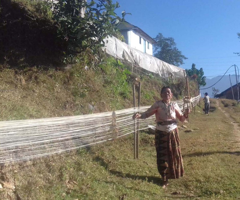 rss_images_1479551368975_km_khotang_161118_khadi-kapada-khotang